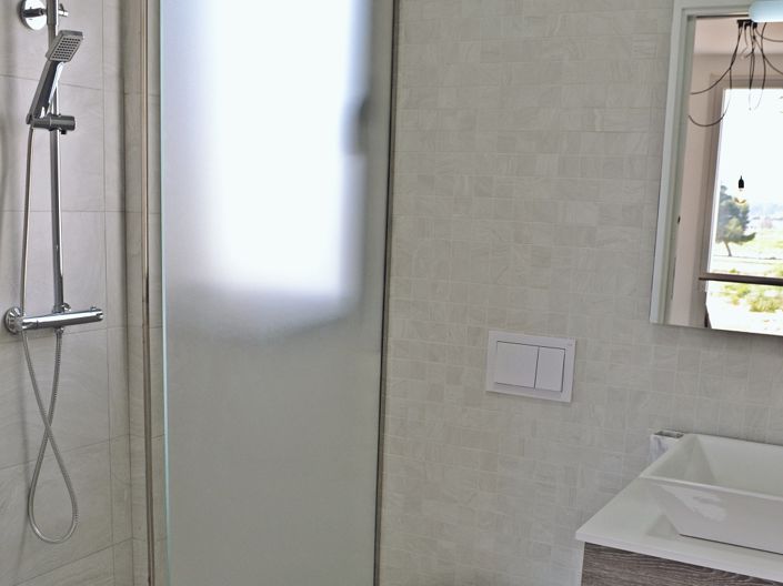 Image No.18-3 Bed Property for sale