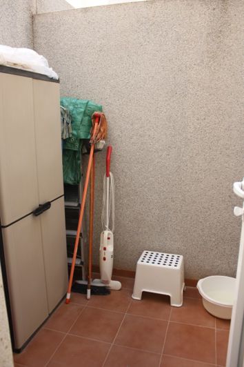 Image No.3-2 Bed Property for sale