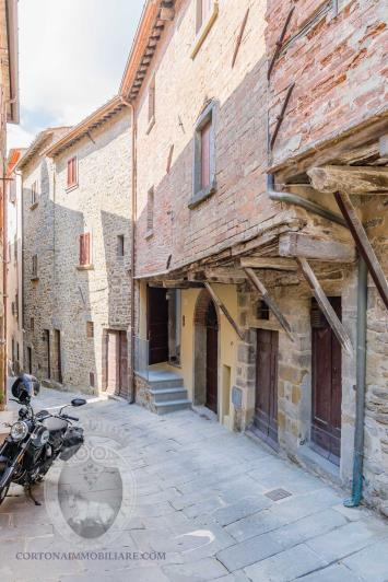 Image No.3-Appartement de 2 chambres à vendre à Cortona