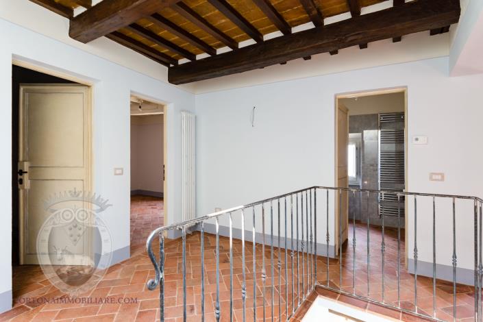 Image No.9-Appartement de 2 chambres à vendre à Cortona