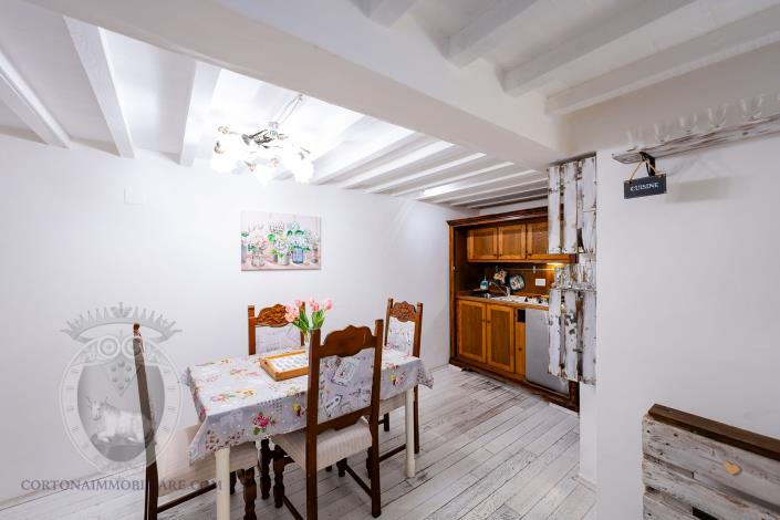 Image No.4-2 Bed Apartment for sale