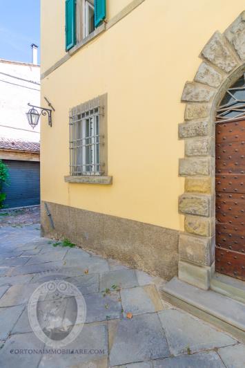 Image No.4-Maison / Villa de 5 chambres à vendre à Cortona