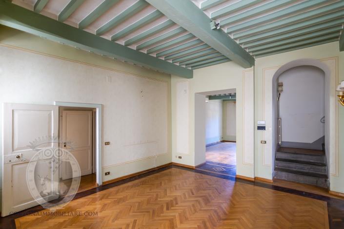 Image No.6-Maison / Villa de 5 chambres à vendre à Cortona