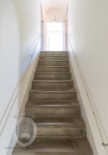 Image No.20-Maison / Villa de 5 chambres à vendre à Cortona