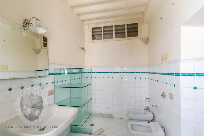 Image No.31-Maison / Villa de 5 chambres à vendre à Cortona