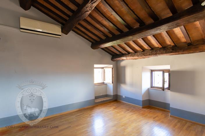 Image No.38-Maison / Villa de 5 chambres à vendre à Cortona