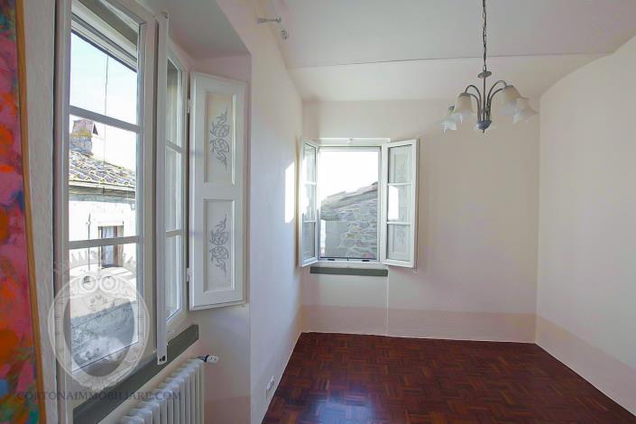 Image No.3-Maison de ville de 3 chambres à vendre à Cortona