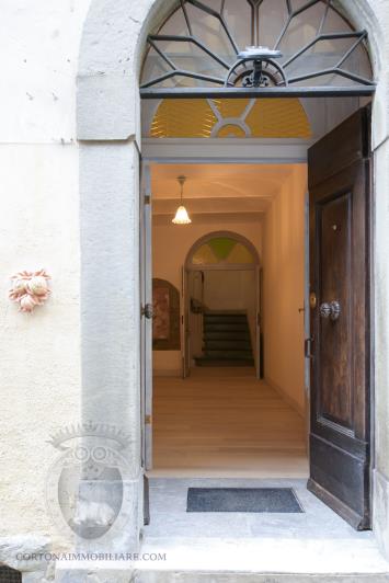 Image No.8-Maison de ville de 3 chambres à vendre à Cortona