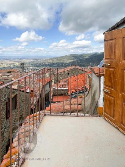 Image No.45-Maison de ville de 3 chambres à vendre à Cortona