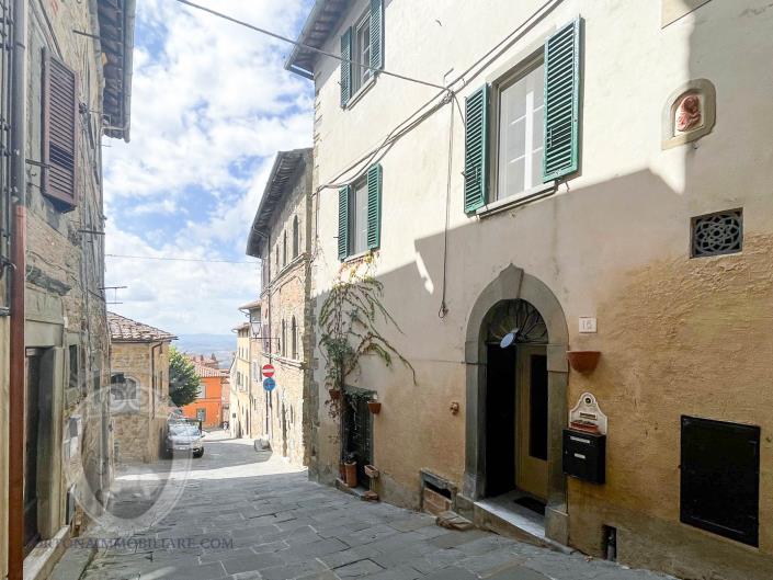Image No.48-Maison de ville de 3 chambres à vendre à Cortona