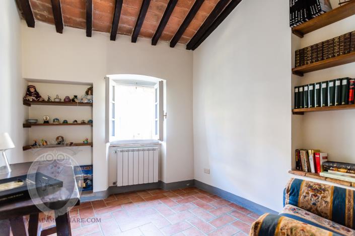 Image No.17-3 Bed Apartment for sale