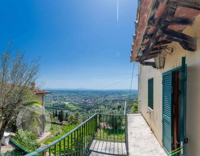 Image No.3-Appartement de 2 chambres à vendre à Cortona