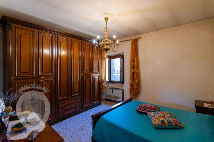 Image No.12-3 Bed Apartment for sale