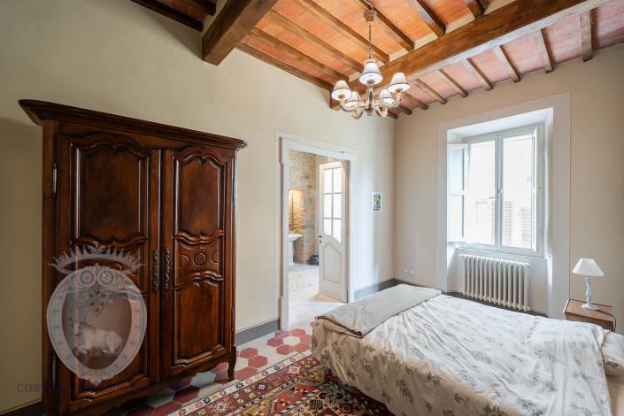 Image No.17-4 Bed Apartment for sale