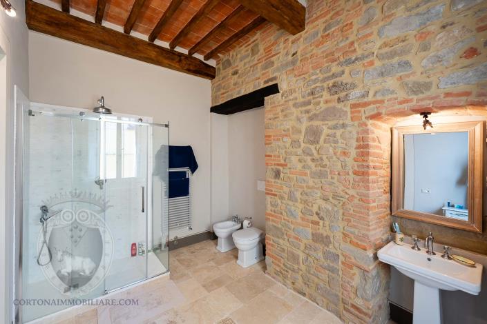 Image No.18-4 Bed Apartment for sale