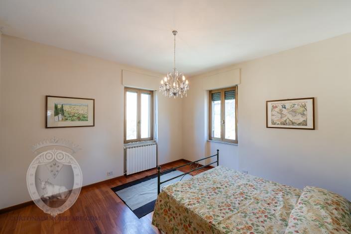 Image No.8-Appartement de 2 chambres à vendre à Cortona