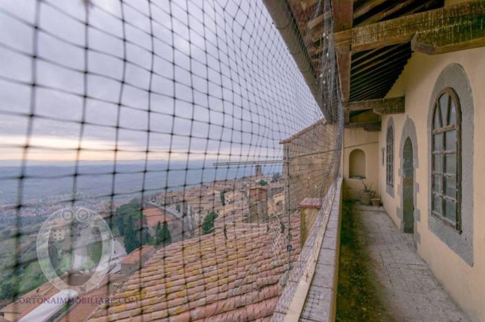 Image No.18-4 Bed Property for sale