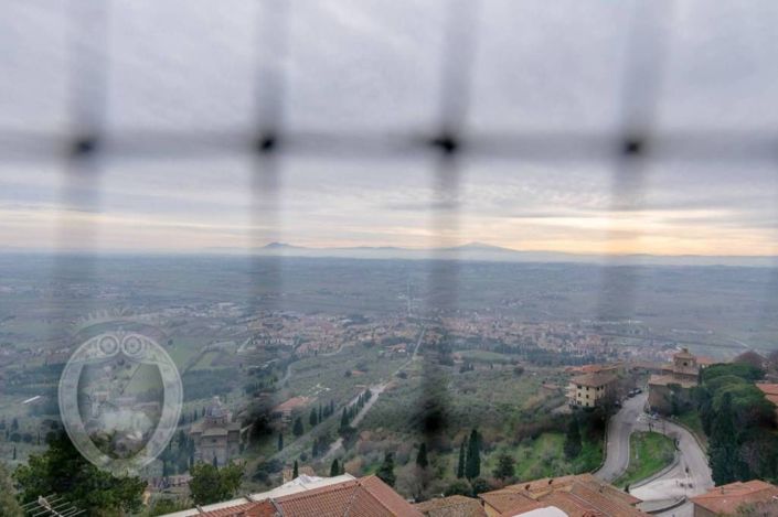 Image No.19-4 Bed Property for sale