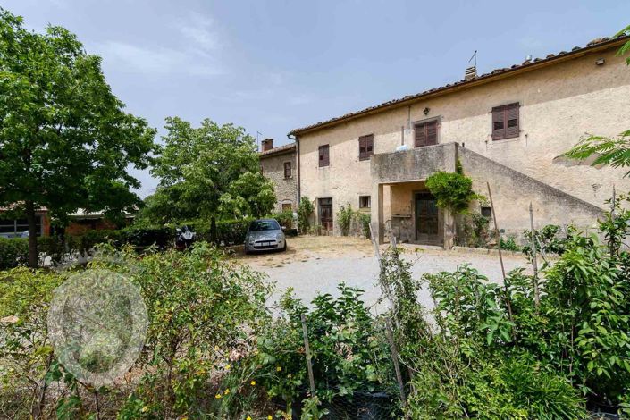 Image No.2-Propriété à vendre à Cortona