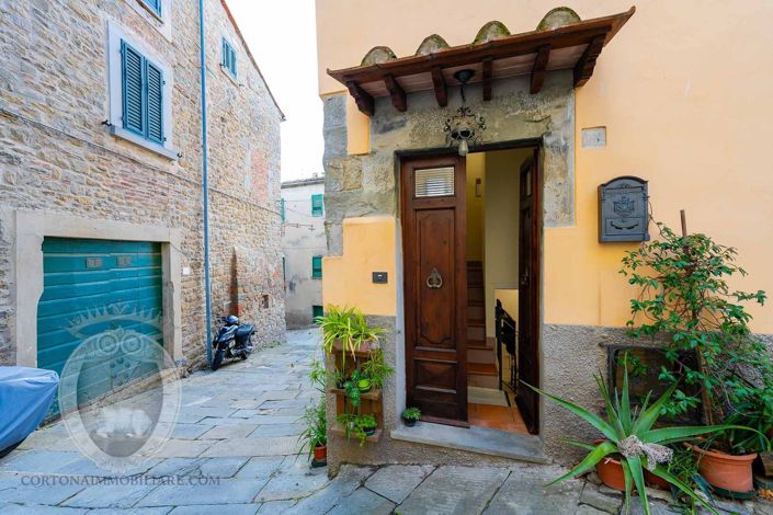 Image No.2-Propriété à vendre à Cortona