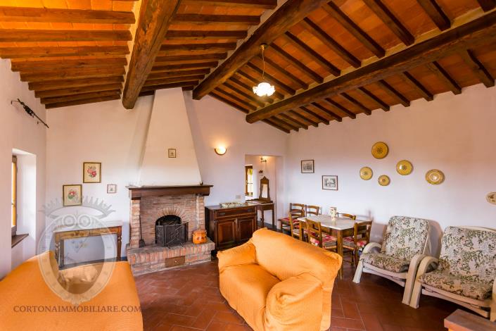 Image No.11-Ferme de 2 chambres à vendre à Cortona