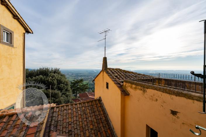 Image No.34-4 Bed House for sale