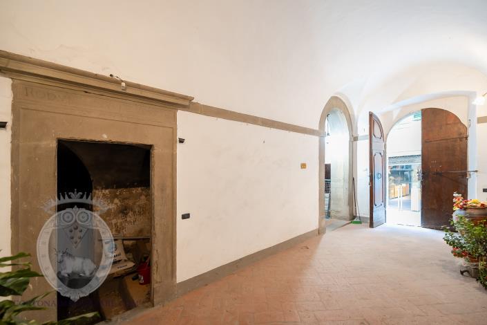 Image No.41-4 Bed House for sale