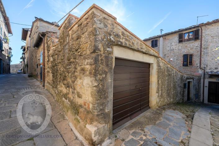 Image No.38-Maison de ville de 5 chambres à vendre à Cortona