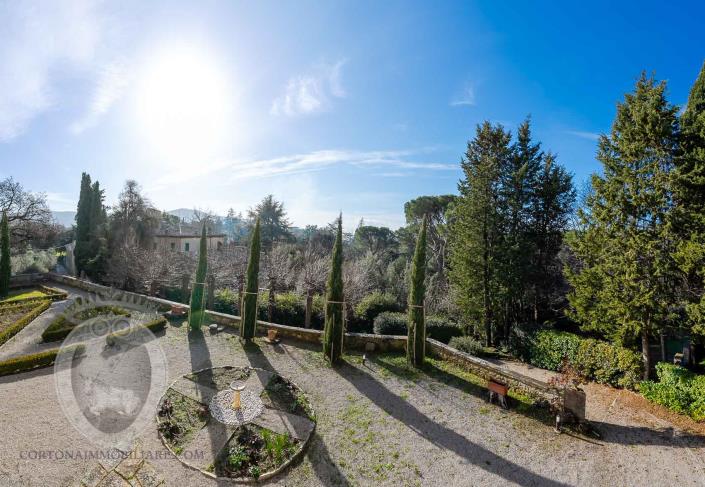 Image No.18-Villa de 4 chambres à vendre à Cortona