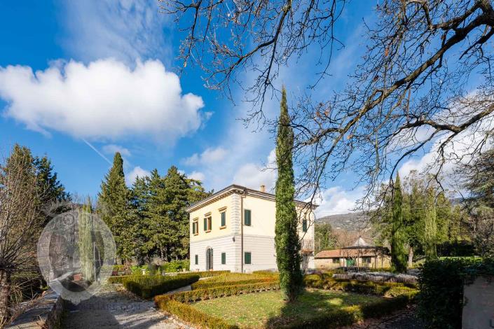 Image No.20-Villa de 4 chambres à vendre à Cortona