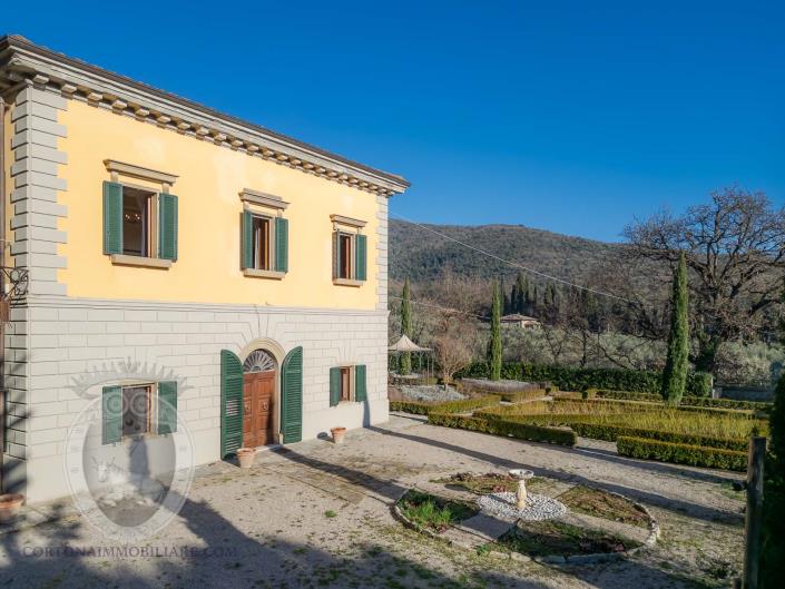Image No.39-Villa de 4 chambres à vendre à Cortona