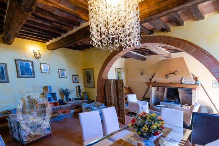 Image No.29-8 Bed Country House for sale