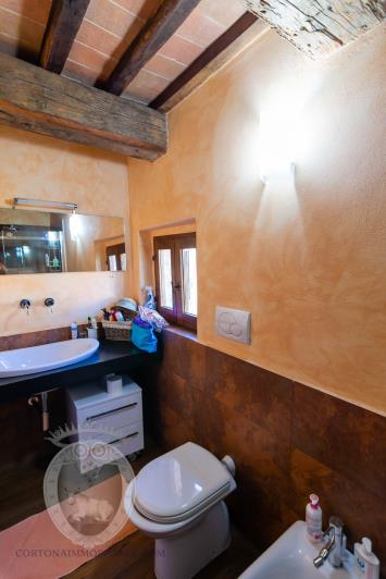 Image No.41-8 Bed Country House for sale