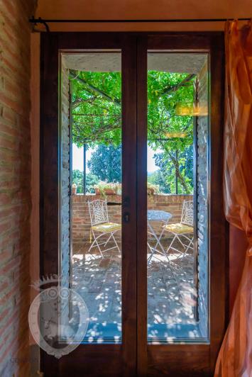 Image No.50-8 Bed Country House for sale