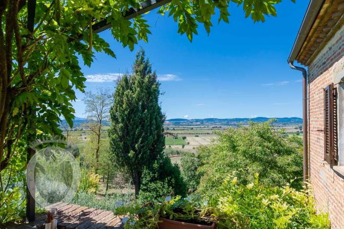 Image No.53-8 Bed Country House for sale