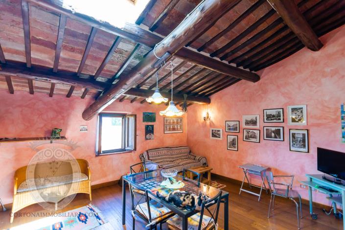 Image No.54-8 Bed Country House for sale