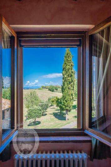 Image No.57-8 Bed Country House for sale