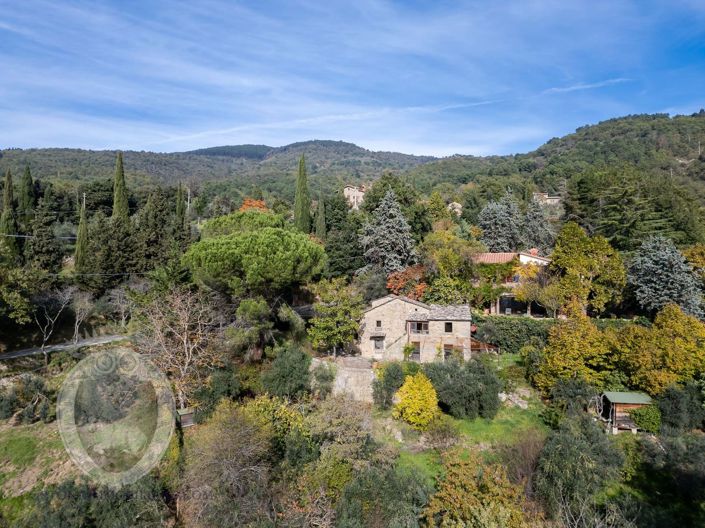 Image No.1-Propriété à vendre à Cortona