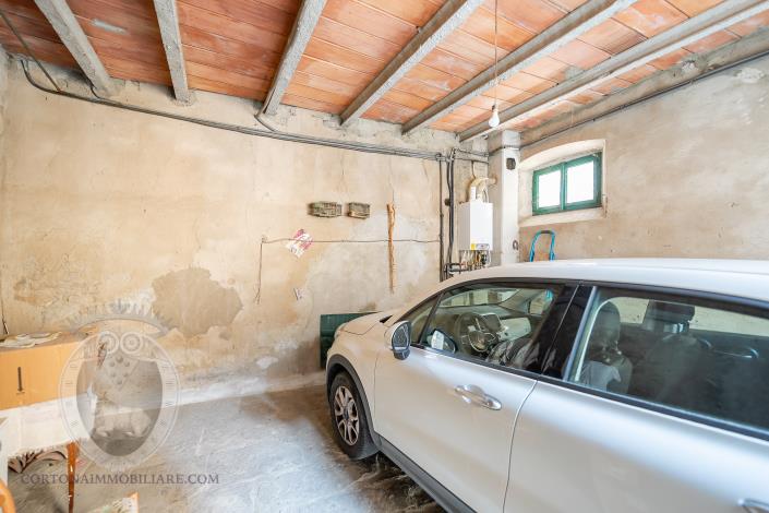 Image No.26-3 Bed Townhouse for sale