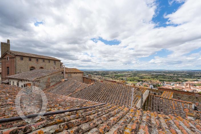 Image No.38-Maison de ville de 4 chambres à vendre à Castiglion Fiorentino