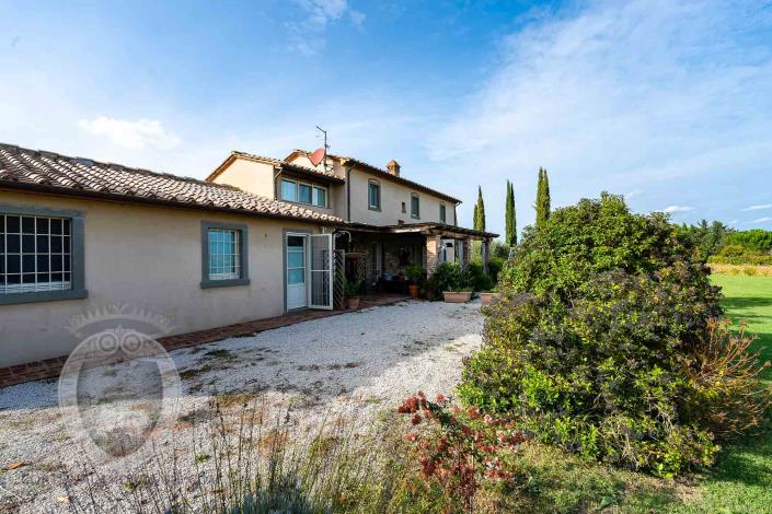 Image No.7-Ferme de 7 chambres à vendre à Cortona
