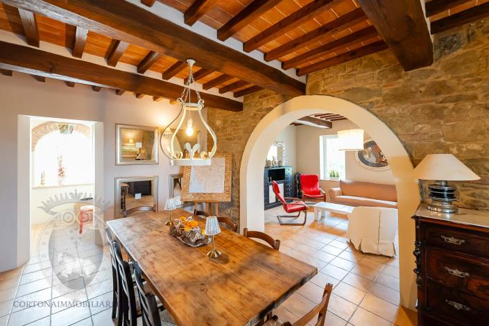 Image No.16-Ferme de 7 chambres à vendre à Cortona