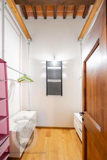 Image No.26-Ferme de 7 chambres à vendre à Cortona