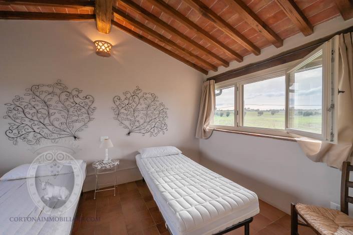 Image No.38-Ferme de 7 chambres à vendre à Cortona