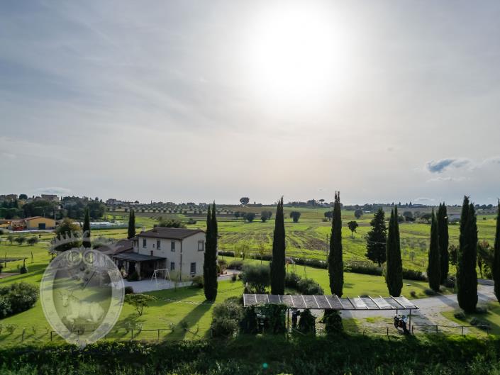 Image No.49-Ferme de 7 chambres à vendre à Cortona