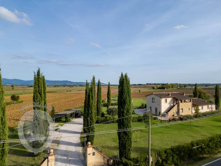 Image No.51-Ferme de 7 chambres à vendre à Cortona