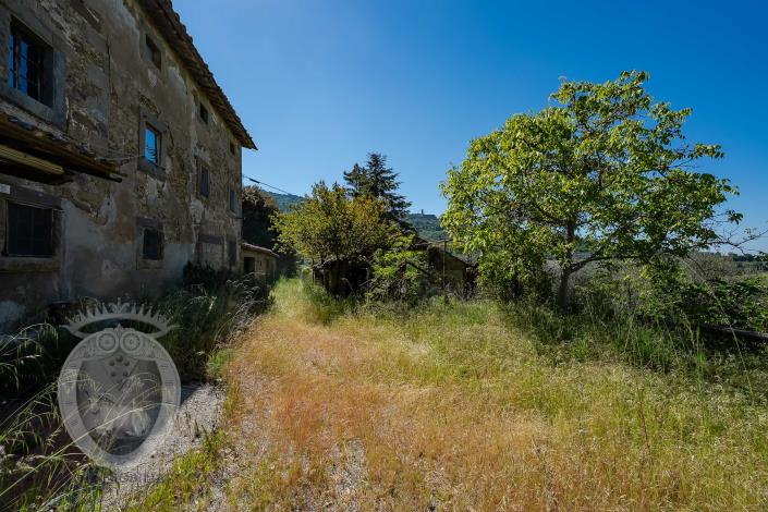 Image No.22-8 Bed Farmhouse for sale