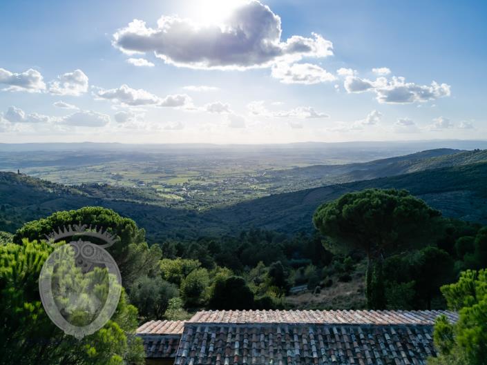 Image No.7-3 Bed Farmhouse for sale