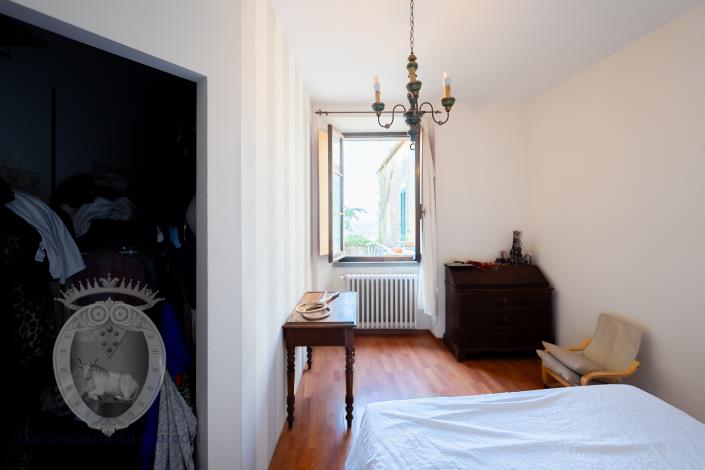 Image No.20-2 Bed Apartment for sale