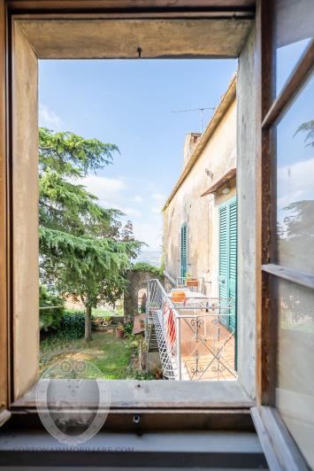 Image No.21-2 Bed Apartment for sale